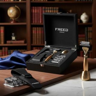 【FREED】免費客製化刻字 古銅系列尊爵四件組五刀式刮鬍刀禮盒 - 阿波羅(獨家紳士客製禮盒) 生日禮物 男友禮物 父親節禮物，圖片來源：momo 商品頁 / 永利國際有限公司