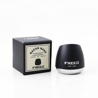 【FREED】刮鬍刀專用底座(多道工藝全身防水) 客製化刻字 生日禮物 男友禮物 父親節禮物，圖片來源：momo 商品頁 / 永利國際有限公司