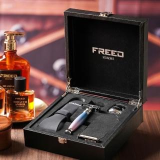 【FREED】免費客製化刻字 兩週年特仕款尊爵四件組雙刃安全刮鬍刀禮盒 - 獨角獸(獨家紳士客製禮盒) 生日禮物 男友禮物 父親節禮物，圖片來源：momo 商品頁 / 永利國際有限公司