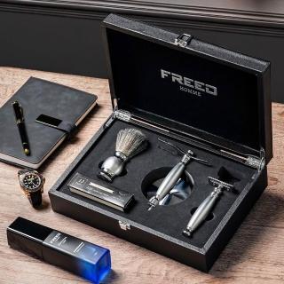 【FREED】免費客製化刻字服務 一週年紀念款-豪華四件雙刃刮鬍刀禮盒-阿提米斯(獨家紳士客製禮盒) 生日禮物 男友禮物 父親節禮物,圖片來源:momo 商品頁 / 永利國際有限公司